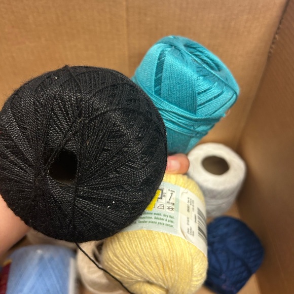 Assorted Crochet Thread (14) - Picture 5 of 5